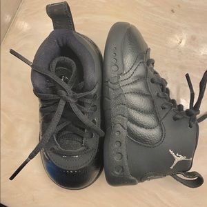 Jordans baby 5C jumpan like new used 2xs 35 firm